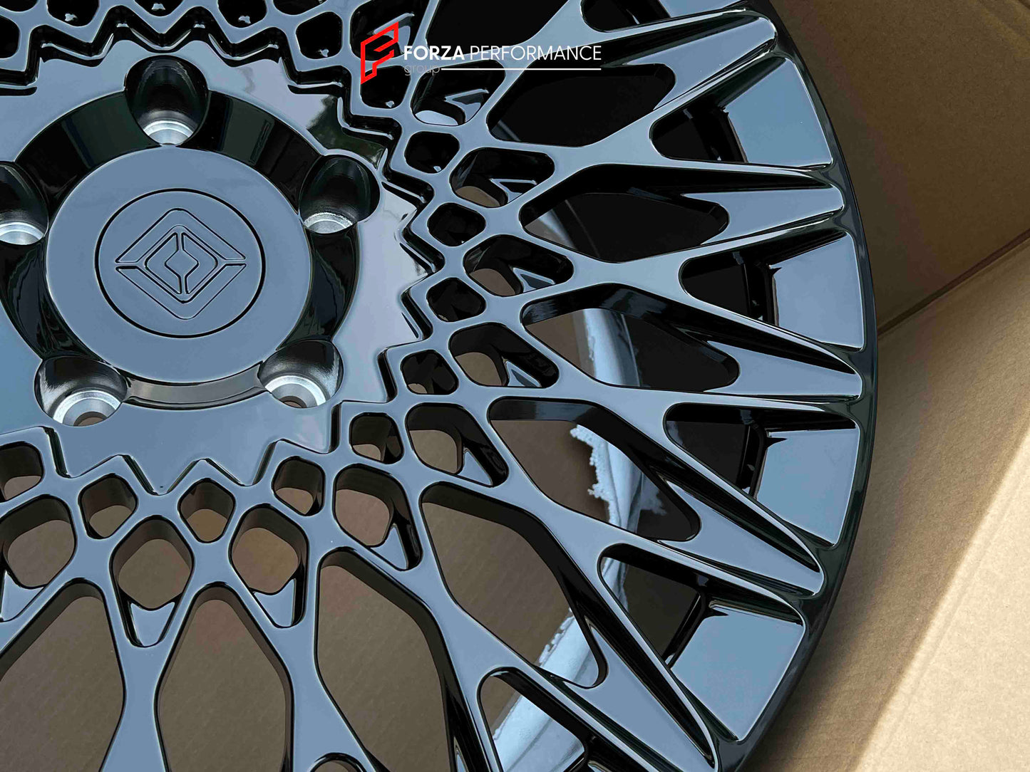 جنوط عجلات مزورة مقاس 22 بوصة لـ RIVIAN R1S 2024+