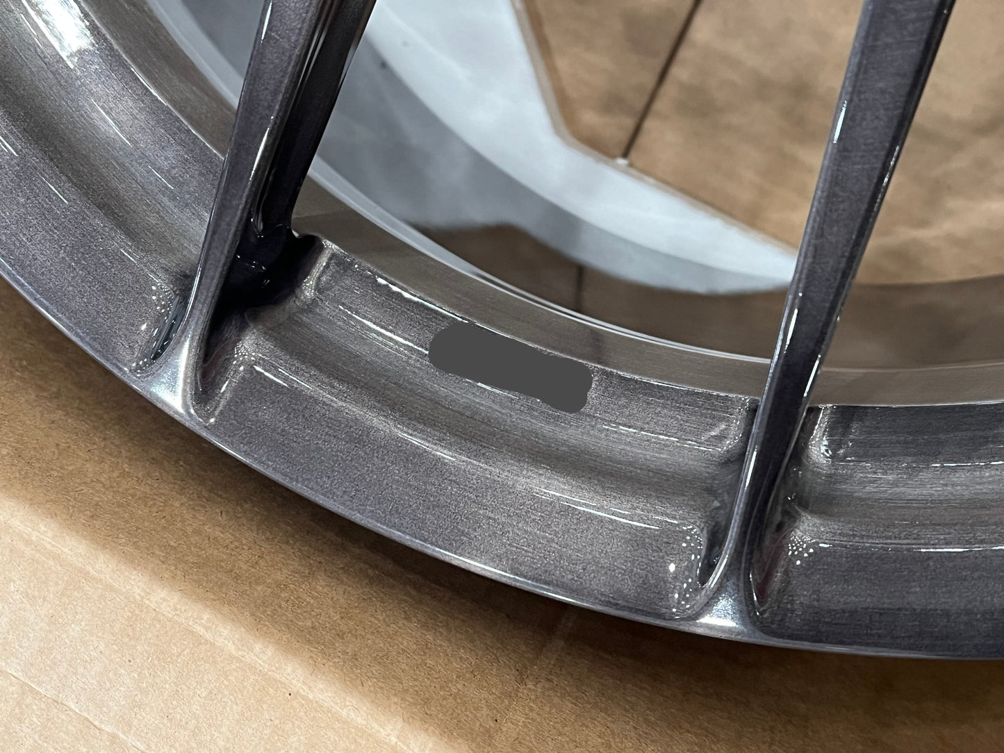 BBS FI-R We manufacture premium quality forged wheels rims for BMW M5 F90 LCI in any design, size, color. Wheels size: Front 20 x 9.5 ET 28 Rear 20 x 10.5 ET 28 PCD: 5 X 112 CB: 66.6 Forged wheels can be produced in any wheel specs by your inquiries and we can provide our specs