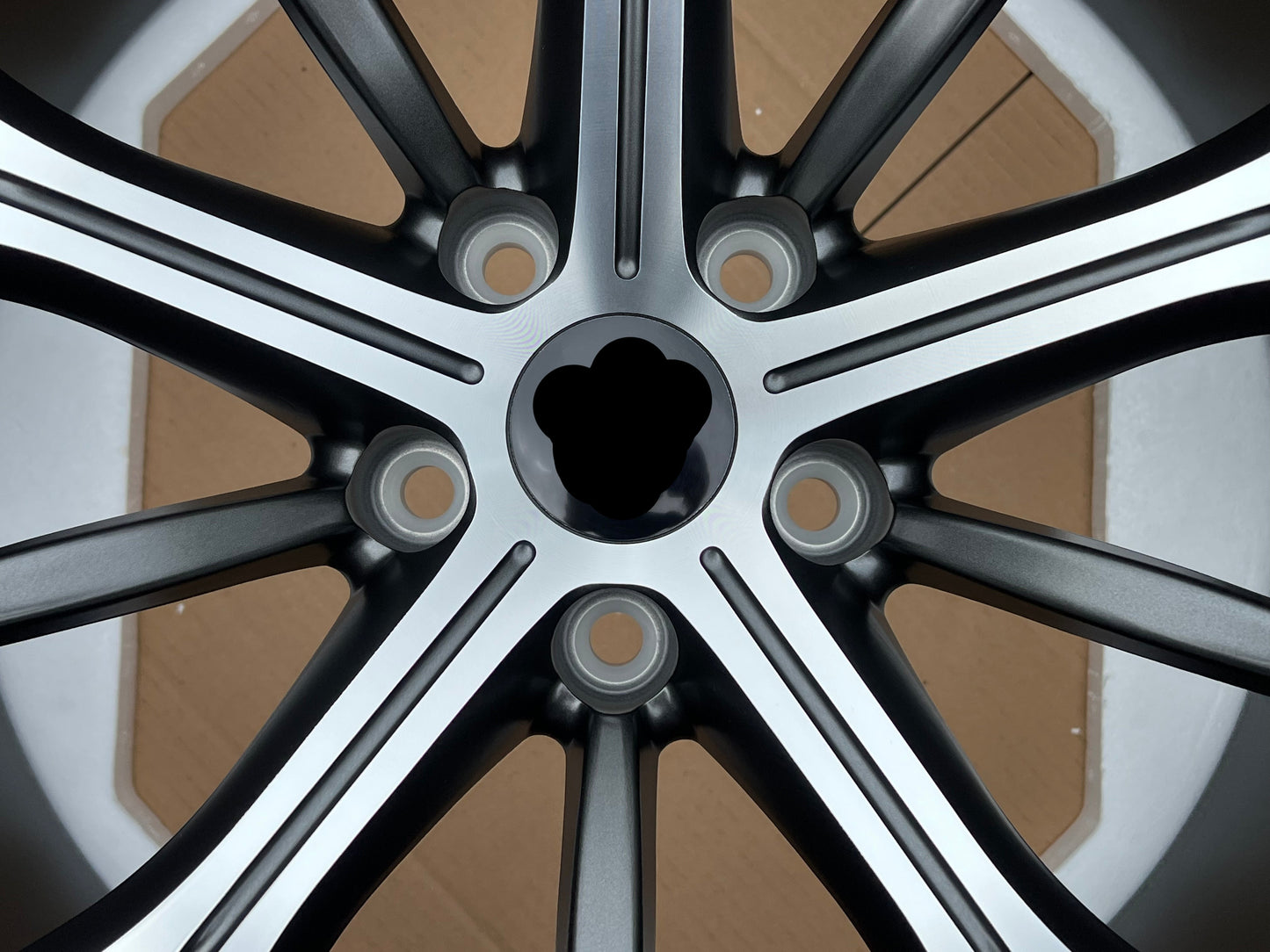 Maserati Grecale design forged wheels New design 9Jx20 ET40.5