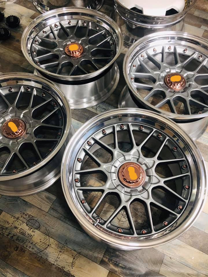 عجلات مزورة مكونة من 3 قطع لسيارة أودي A6 C8