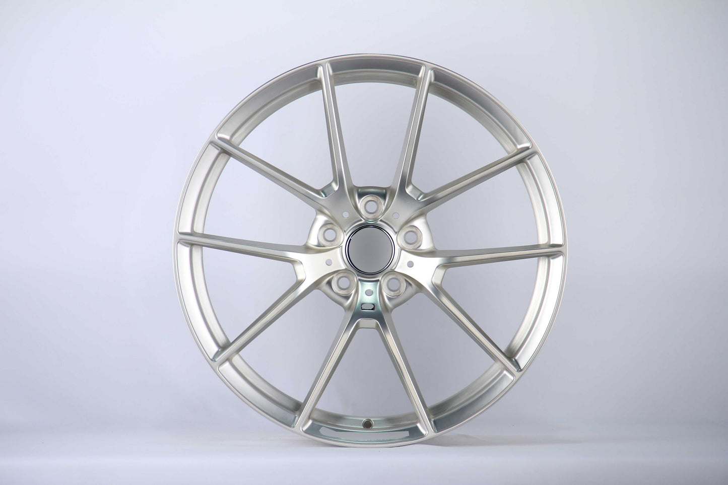 مجموعة عجلات كاملة مقاس 20 بوصة طراز 763M Frozen Gold M Performance