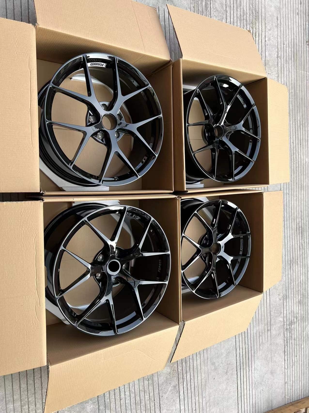 BBS FI-R We produced premium quality forged wheels rims for ASTON MARTIN VANTAGE Our wheels sizes: Front 20 x 9 ET 43 Rear 20 x 11 ET 45 Finishing: Glossy Black Forged wheels can be produced in any wheel specs by your inquiries and we can provide our specs