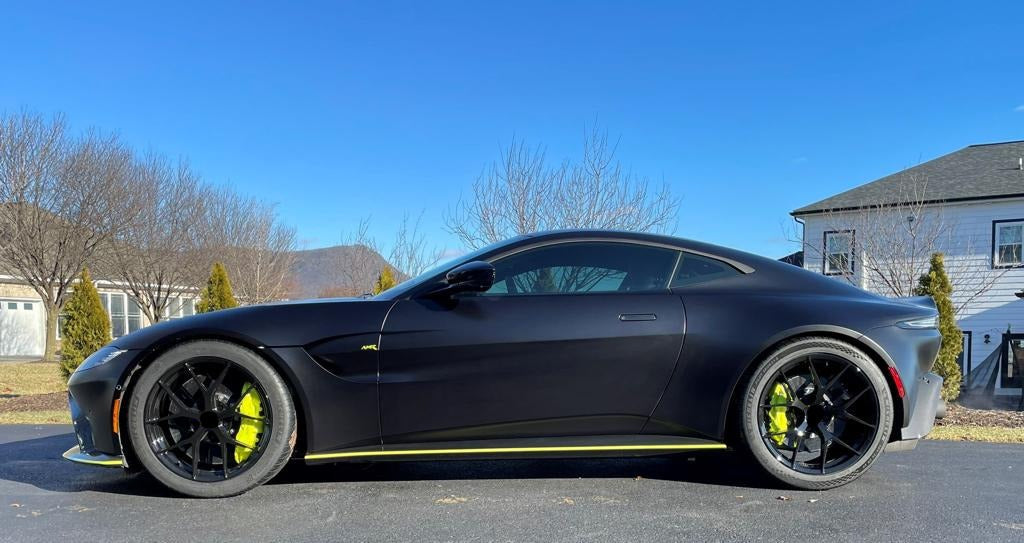 BBS FI-R We produced premium quality forged wheels rims for ASTON MARTIN VANTAGE Our wheels sizes: Front 20 x 9 ET 43 Rear 20 x 11 ET 45 Finishing: Glossy Black Forged wheels can be produced in any wheel specs by your inquiries and we can provide our specs