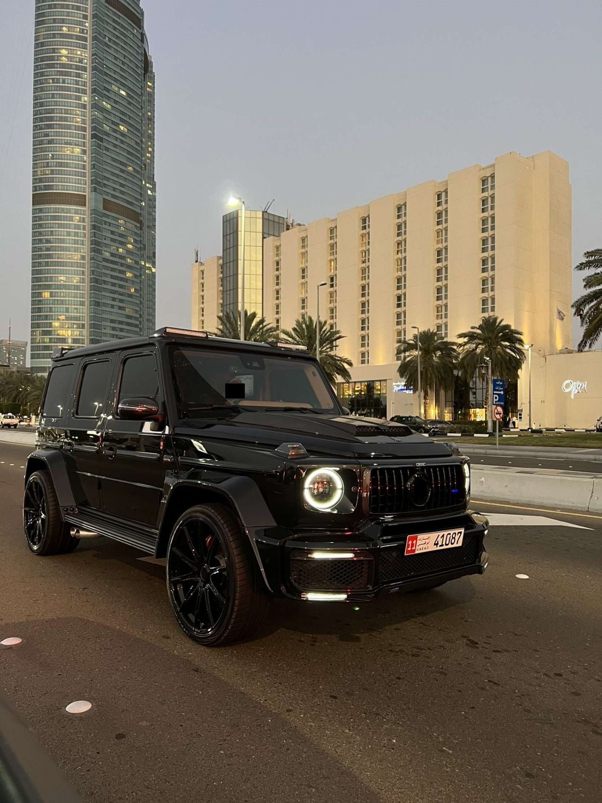 BRABUS MONOBLOCK Z We produced premium quality forged wheels rims for MERCEDES BENZ G CLASS G63 G500 W463A W464 Our wheels sizes: 24 x 10 ET 0 Finishing: Black Diamond Forged wheels can be produced in any wheel specs by your inquiries and we can provide our specs