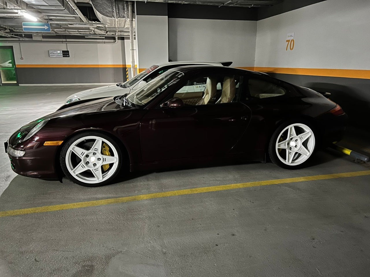 HRE 505M We produced premium quality forged wheels rims for PORSCHE 911 997.1 Our wheels sizes: Front 19 x 8 ET 50 Rear 19 x 11 ET 52 Finishing: Glossy White Forged wheels can be produced in any wheel specs by your inquiries and we can provide our specs
