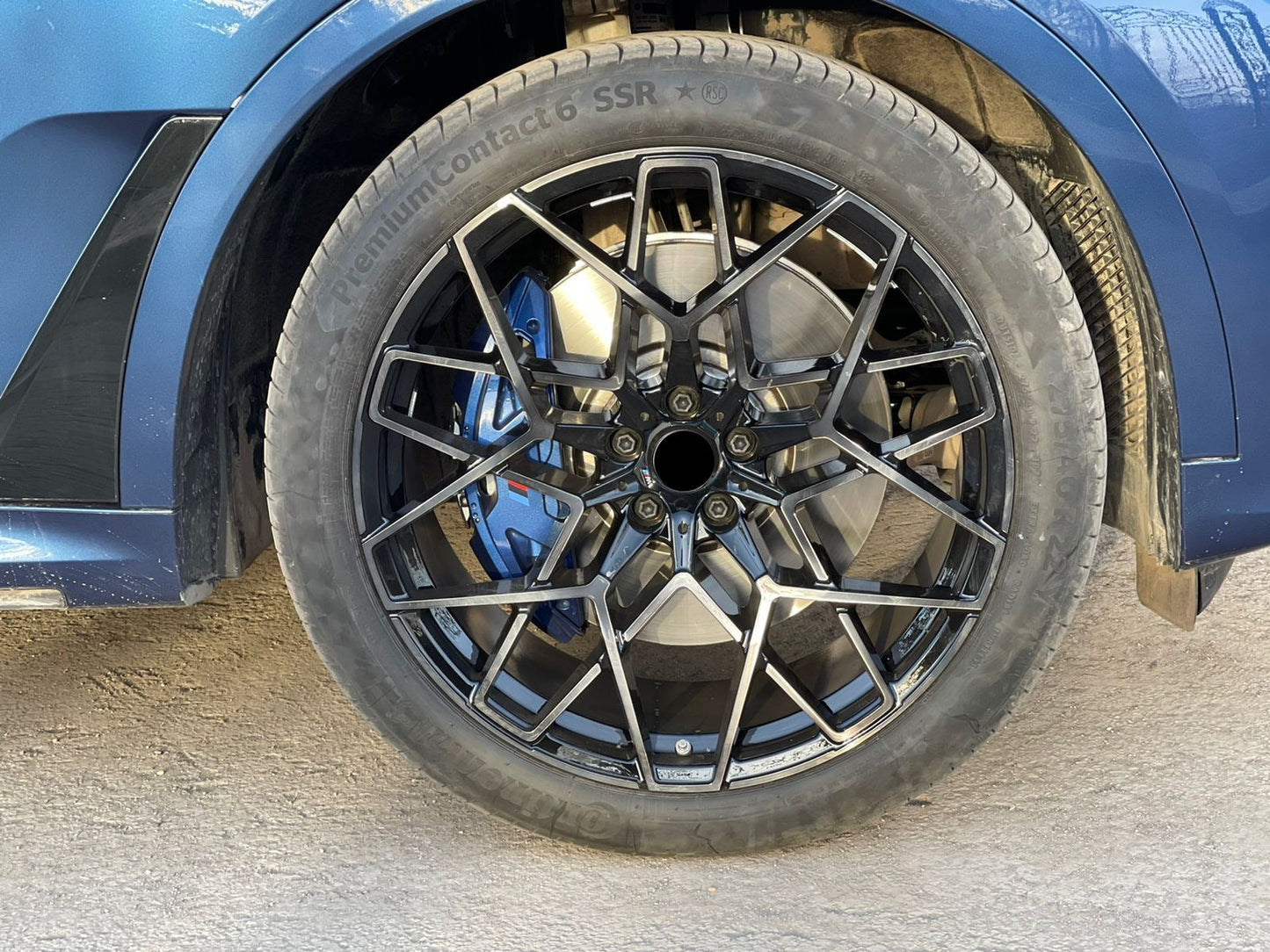 813M STYLE OEM WHEELS BMW M8 We produced premium quality forged wheels rims for BMW X7 G07 Our wheels sizes: Front 22 x 9.5 ET 32 Rear 22 x 10.5 ET 43 Finishing: Glossy Black + Machined Face Forged wheels can be produced in any wheel specs by your inquiries and we can provide our specs