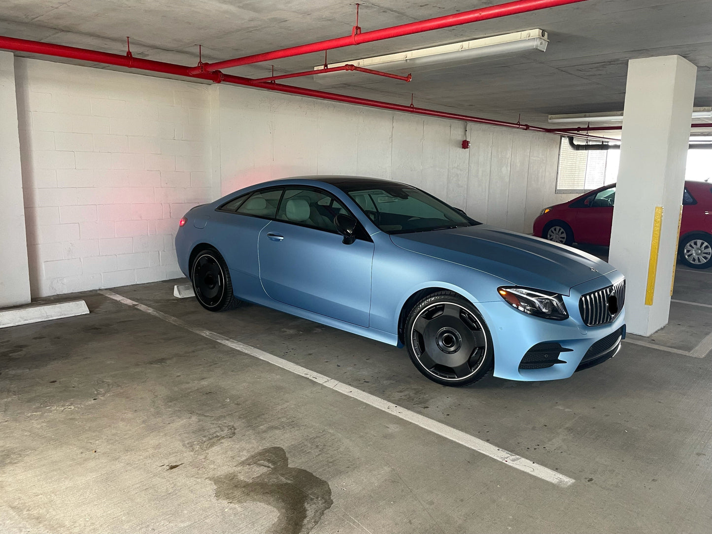 AMG GT OEM WHEELS We produced premium quality forged wheels rims for MERCEDES BENZ E CLASS E450 COUPE C238 Our wheels sizes: Front 20 x 8 ET 43 Rear 20 x 9 ET 49 Finishing: Matt Black Forged wheels can be produced in any wheel specs by your inquiries and we can provide our specs