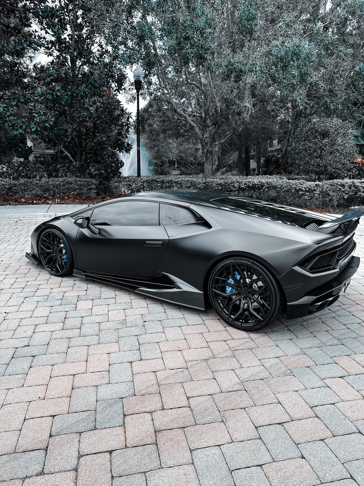 We produced premium quality forged wheels rims for LAMBORGHINI HURACAN Our wheels sizes: Front 20 x 9 ET 30 Rear 21 x 12 ET 35 Finishing: Brushed Black Forged wheels can be produced in any wheel specs by your inquiries and we can provide our specs