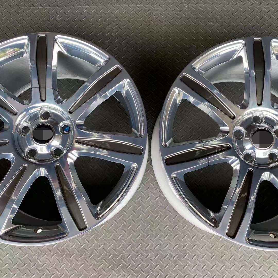 Land Rover Polished Set Silver Grey Forged wheels