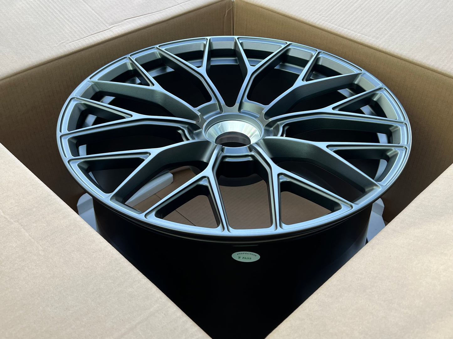 We manufacture premium quality forged wheels rims for PORSCHE 911 992 GTS TARGA TURBO S GT3 in any design, size, color. Wheels size: in 20 x 9 ET 46 in 21 x 12 ET 64 PCD: CENTERLOCK CB: CENTERLOCK FINISH: MATTE BLACK Forged wheels can be produced in any wheel specs by your inquiries and we can provide our specs