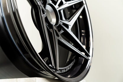 عجلات مزورة Centerlock لبورشه 992 GT3