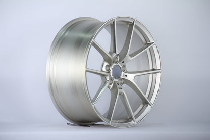 مجموعة عجلات كاملة مقاس 20 بوصة طراز 763M Frozen Gold M Performance